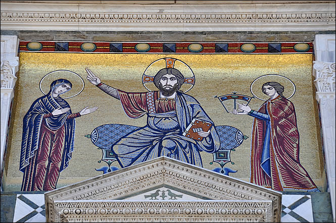 Mosaic of the façade of San Miniato al Monte