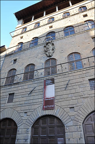 The façade of Palazzo Davanzati