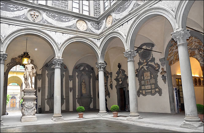 The courtyard of Palazzo Medici Riccardi