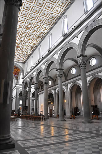 Interior view of the church of San Lorenzo