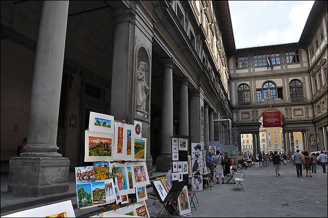 Exterior view of the Uffizi Gallery