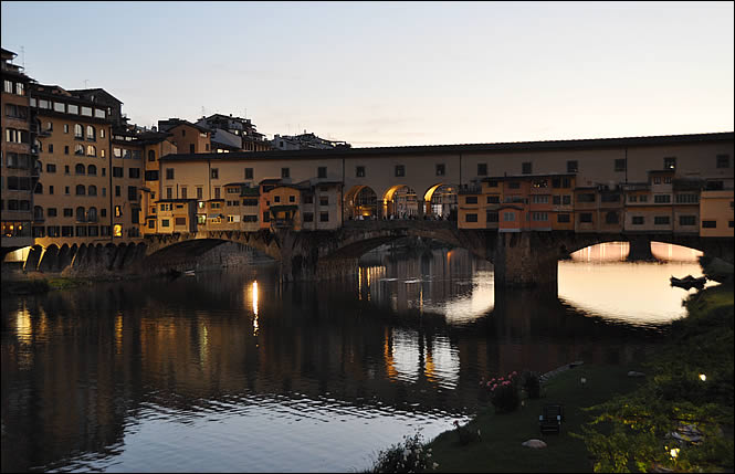 View of the Ponte Vecchio at night