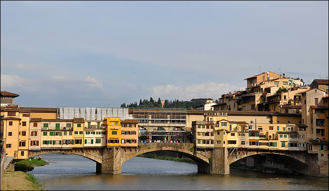 View of the Ponte Vecchio from the Santa Trinita bridge